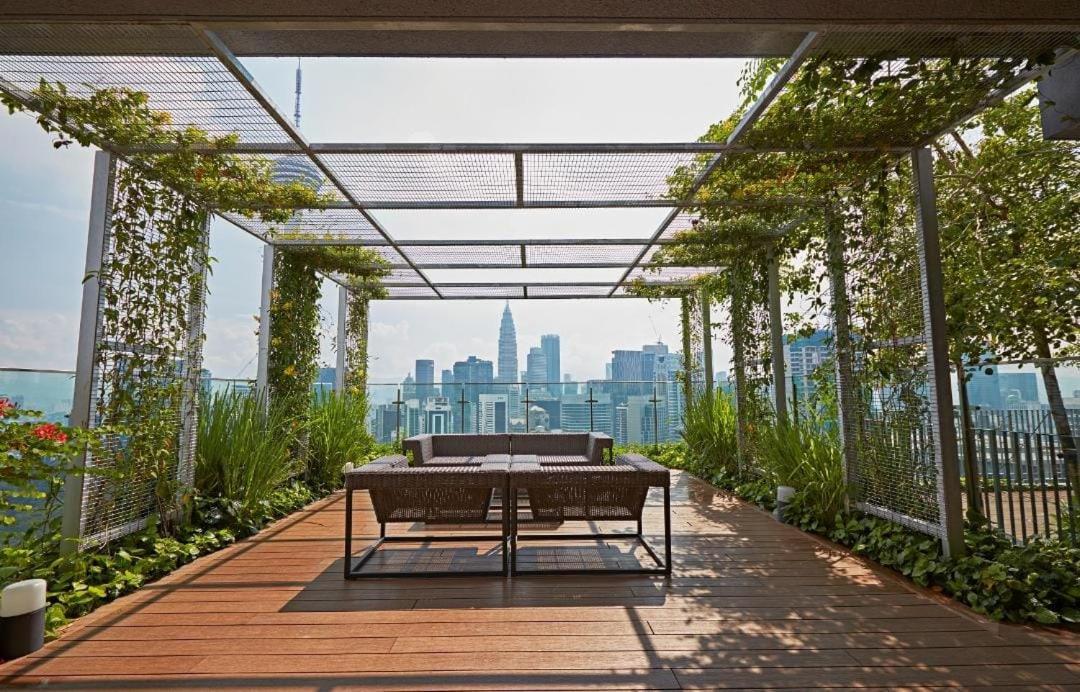 Luxurious Ceylonz Suite Near Bukit Bintang 4Pax Kuala Lumpur Exterior photo