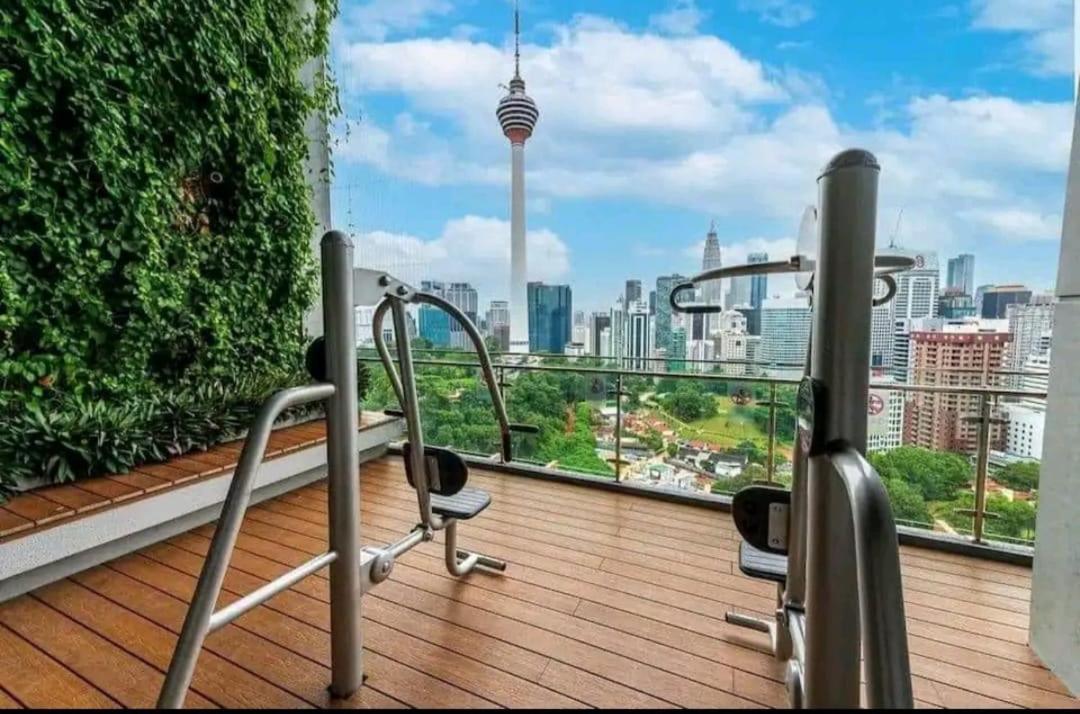 Luxurious Ceylonz Suite Near Bukit Bintang 4Pax Kuala Lumpur Exterior photo